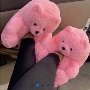 Fashion fluffy bear slippers