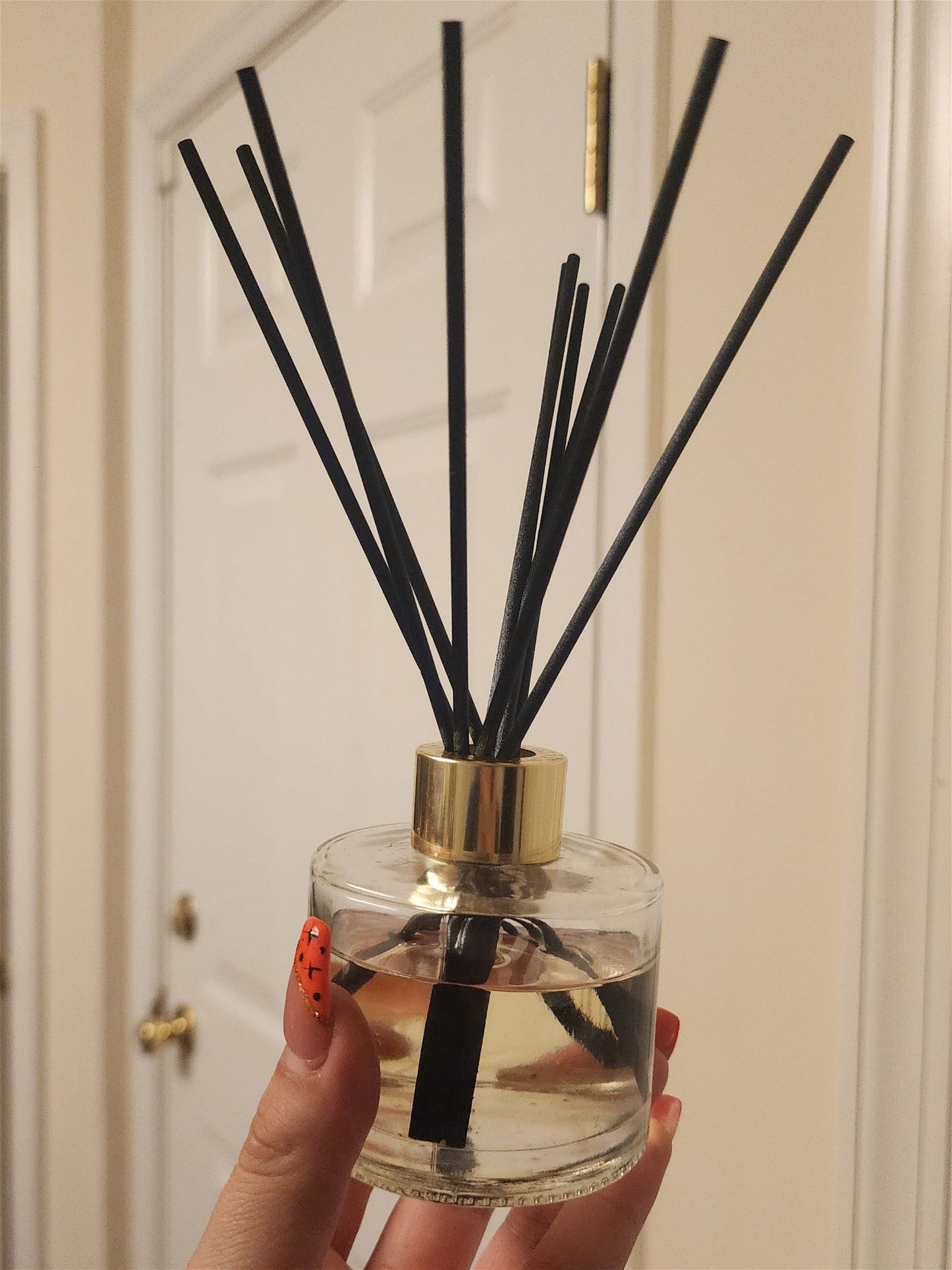 Reed Diffuser | 4oz (110ml) - D SCENT