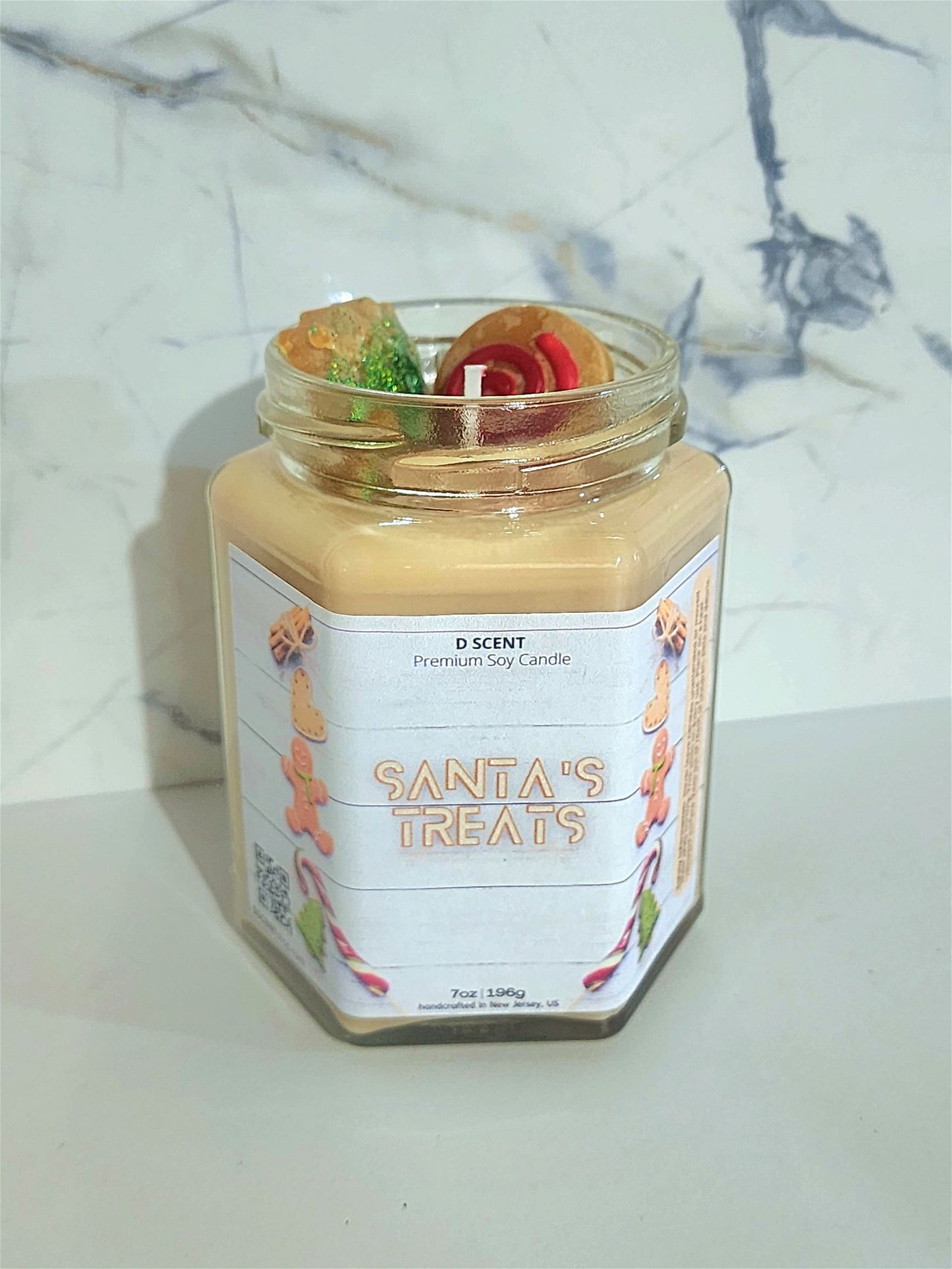 Santa's Treats Soy Candle | Large Hex Jar - D SCENT