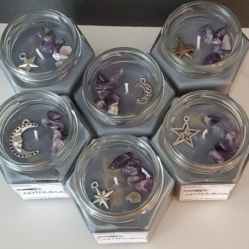 ARTEMISA (Witches Brew) SOY Candle with Amethyst Stones and Charm | Small Hex Jar - D SCENT 