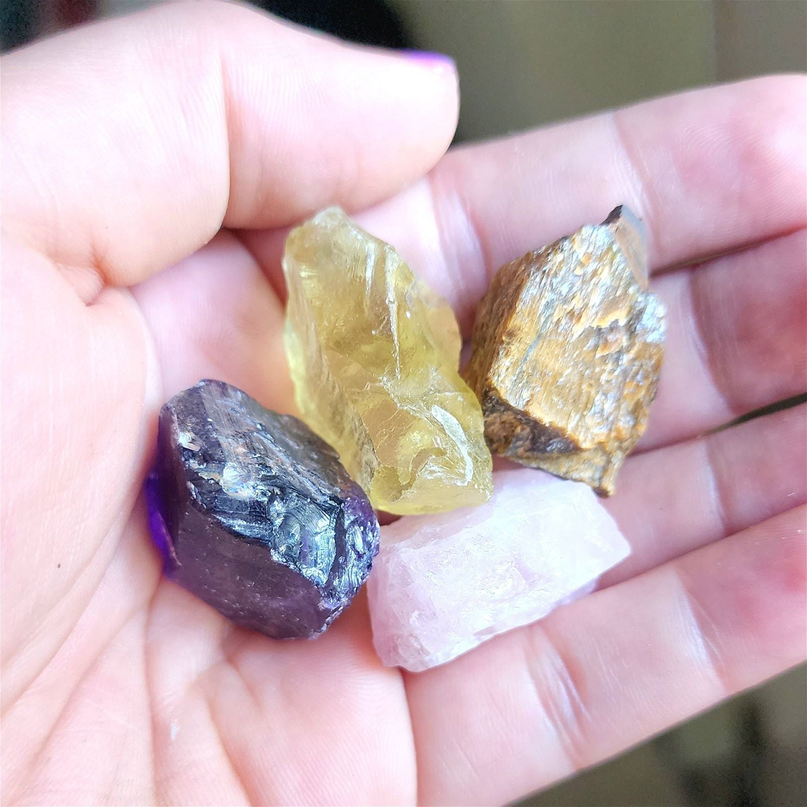 Crystals | Variety | Raw and Polished - D SCENT 