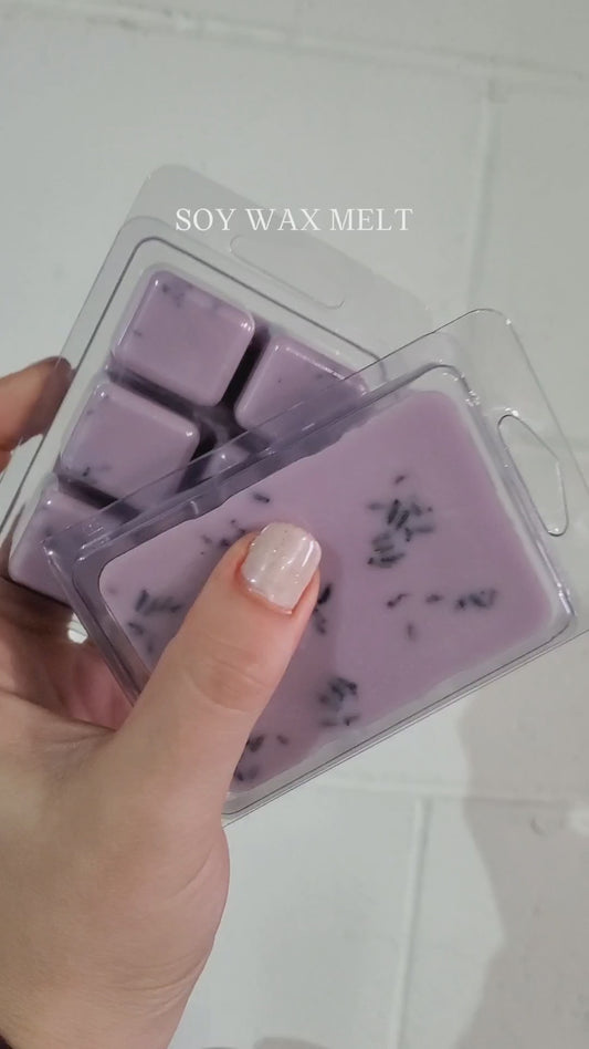 AROMATIC Lavender | Soy Wax Melts in Clamshell
